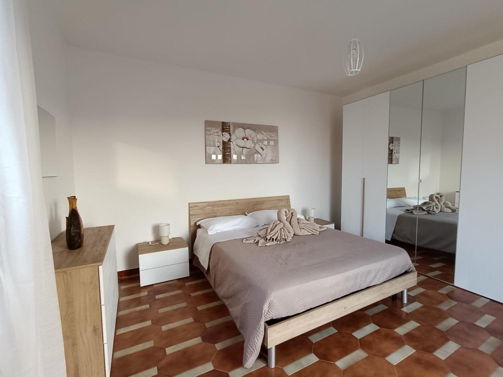 Florence House 圣卡泰里纳德洛约尼奥 外观 照片